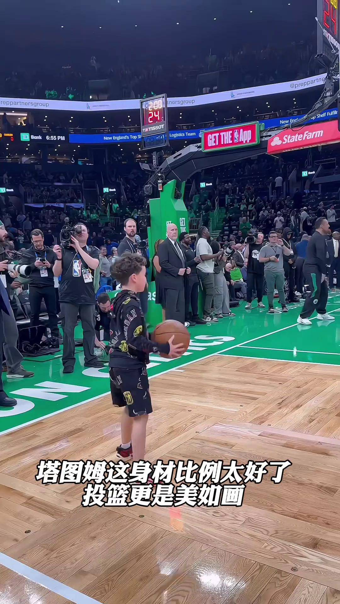 塔图姆遭遇三连败，巴塞罗那教练面临压力！
